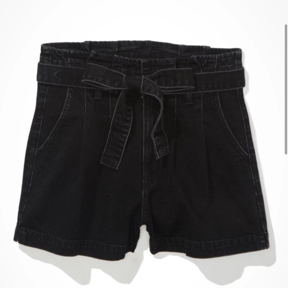 AE Paperbag Denim Mom cotton Short, high rise with belt, Onyx Black, size 6 - Picture 3 of 8